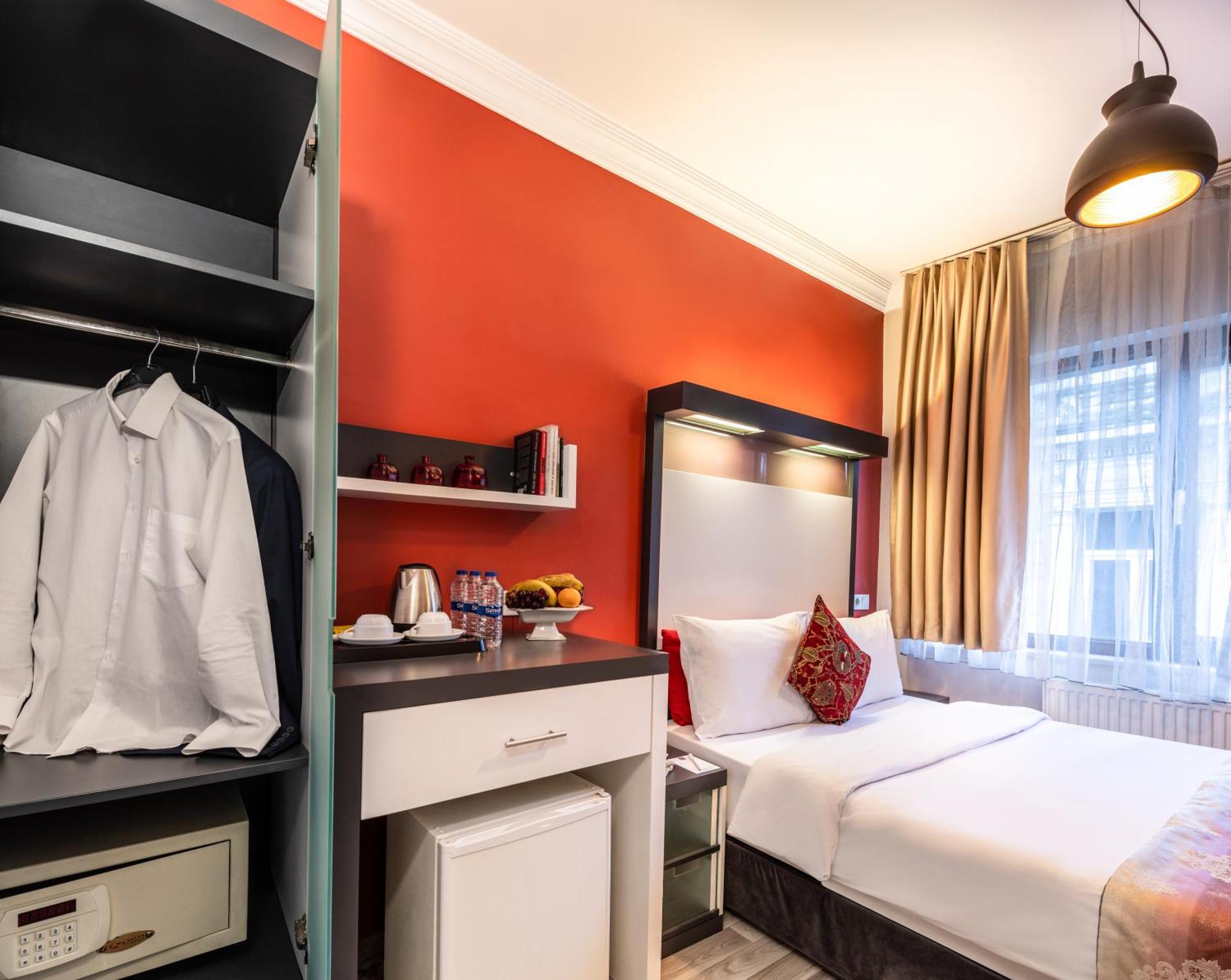 Hotels And Suites Platine Istanbul Exterior photo