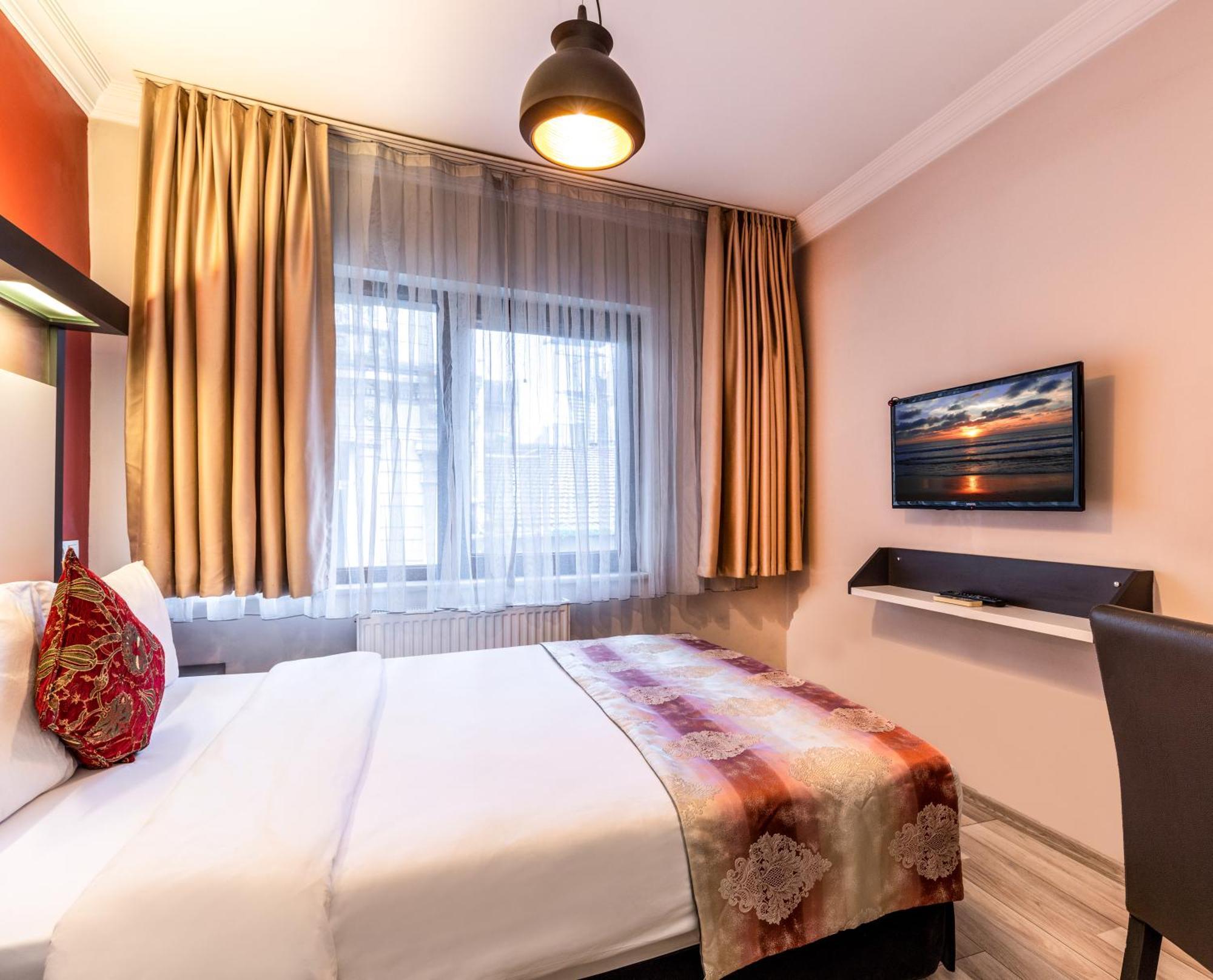 Hotels And Suites Platine Istanbul Exterior photo